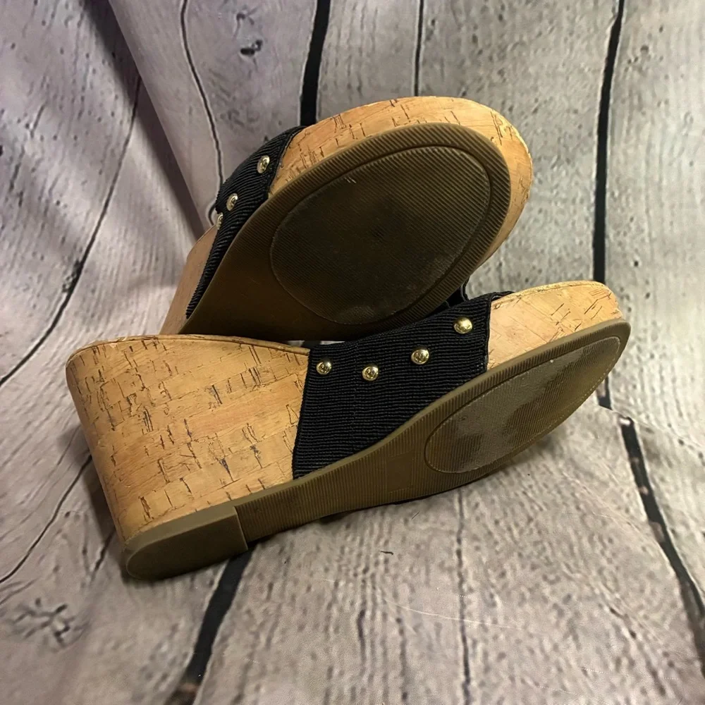 Madden Girl Women’s Nicolet Black Stretch Studded Slip On Wedge Sandals‎ Size 9